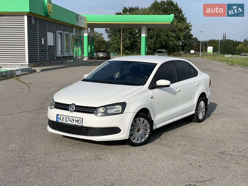 2012 volkswagen polo