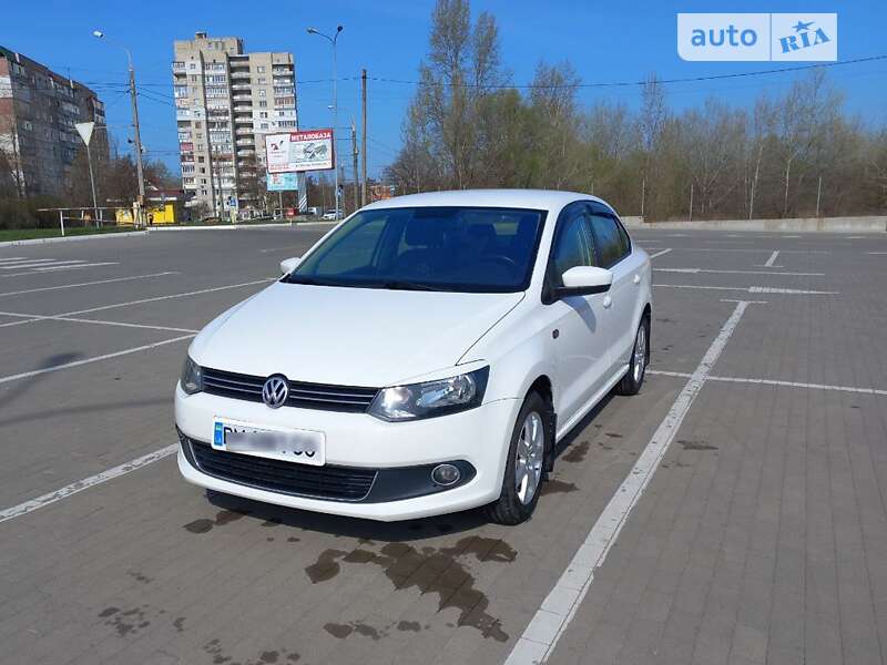 2013 volkswagen polo