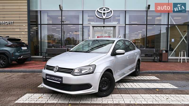 2013 volkswagen polo