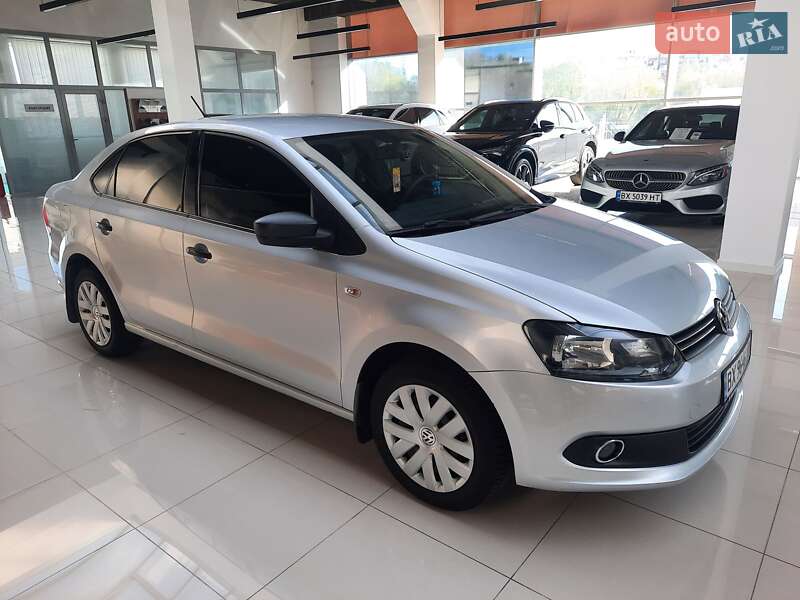 2013 volkswagen polo
