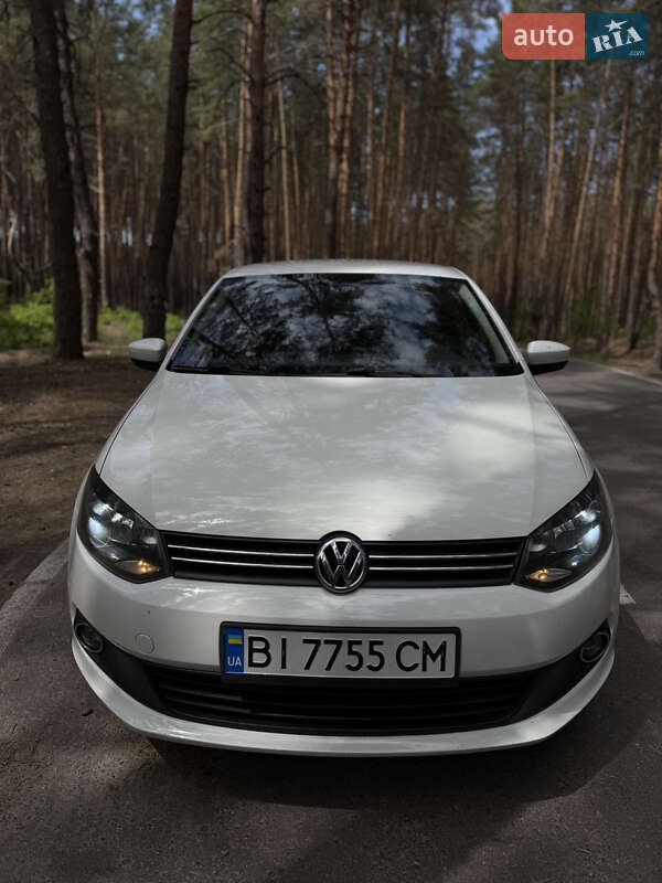 2013 volkswagen polo