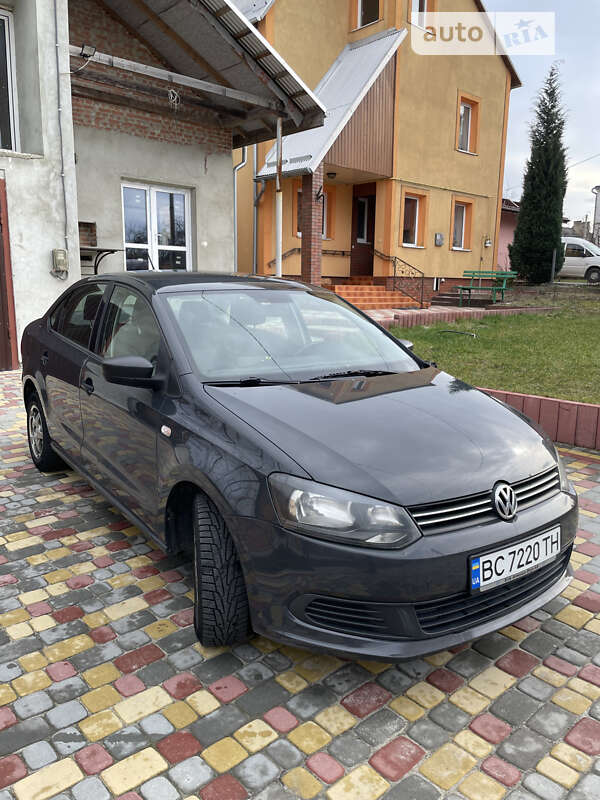 2013 volkswagen polo