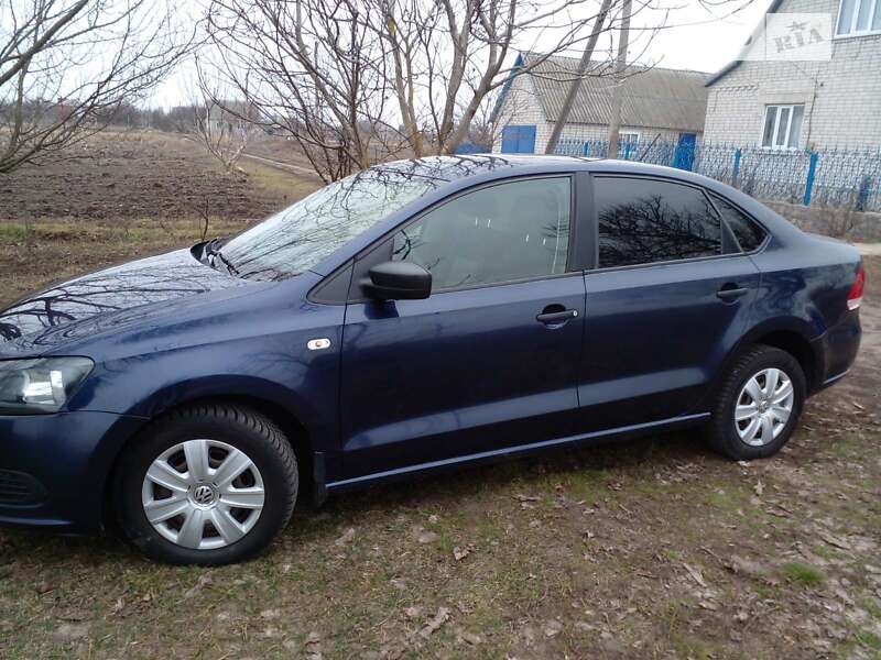 2013 volkswagen polo