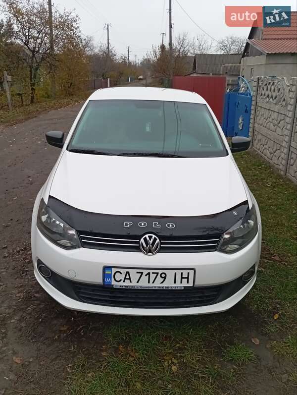 2013 volkswagen polo