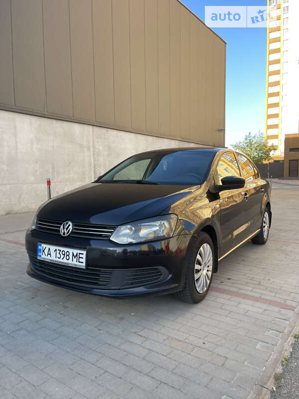 2013 volkswagen polo