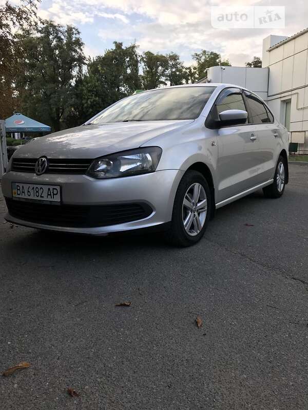 2013 volkswagen polo