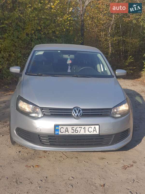 2013 volkswagen polo