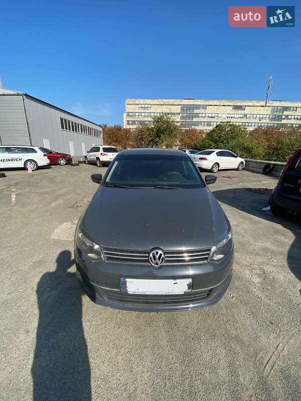 2013 volkswagen polo