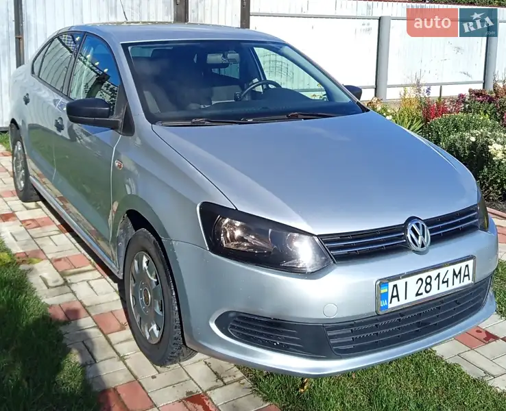 2013 volkswagen polo