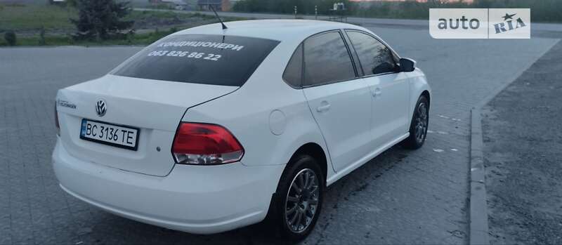 2013 volkswagen polo