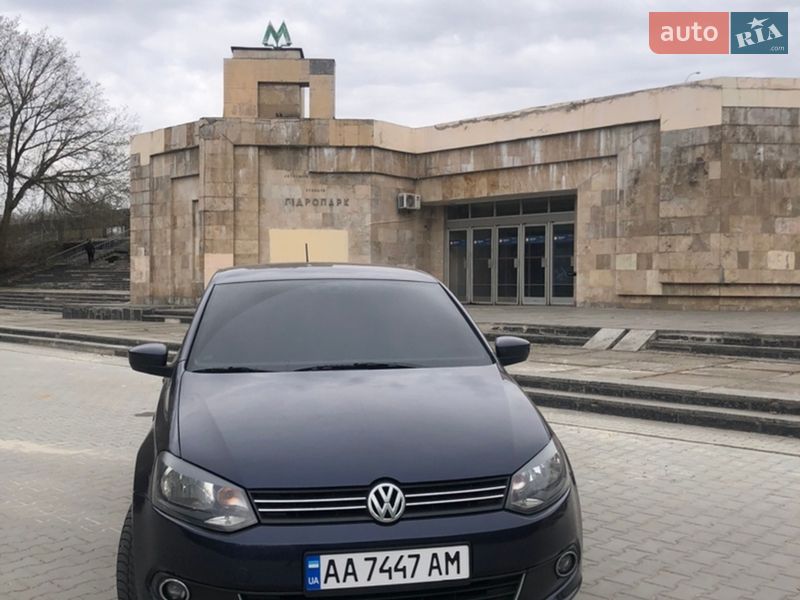 2013 volkswagen polo