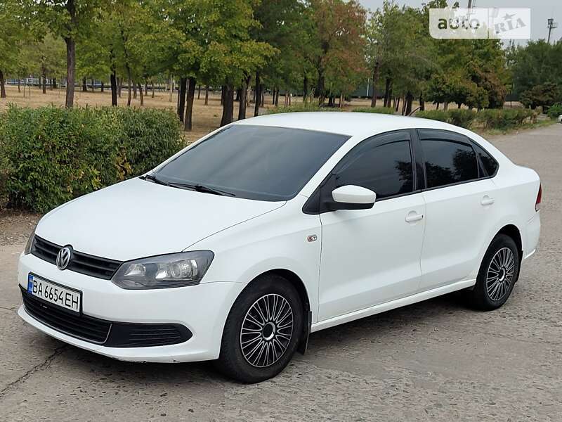 2013 volkswagen polo