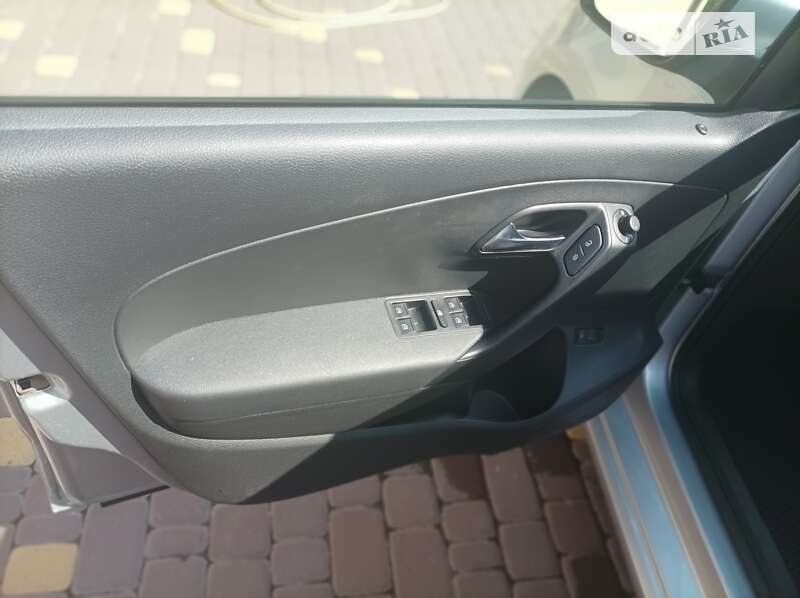 2017 volkswagen polo
