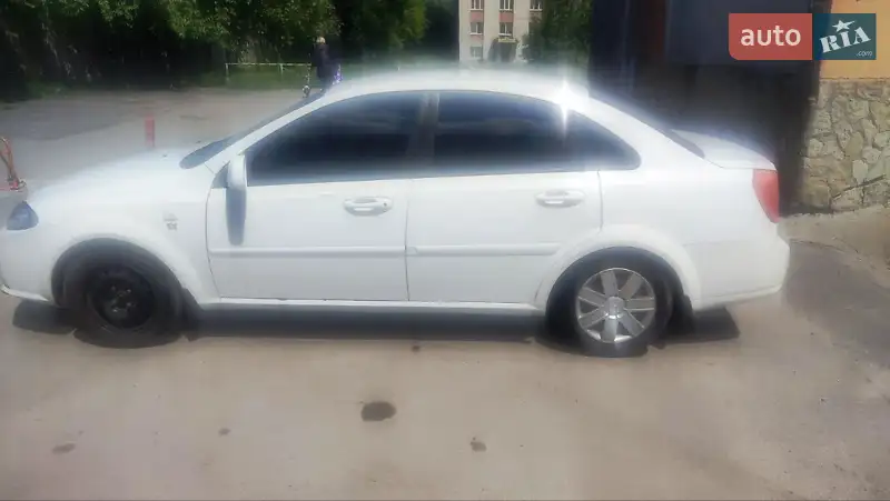 2013 daewoo gentra