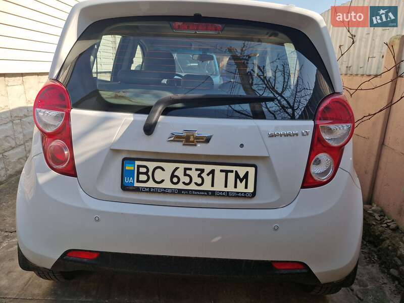 2021 chevrolet spark