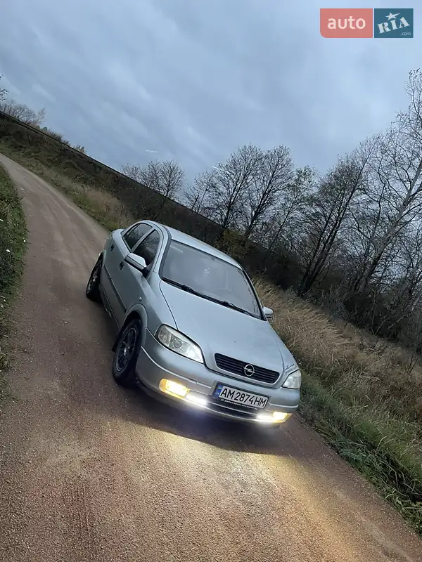 2004 opel astra