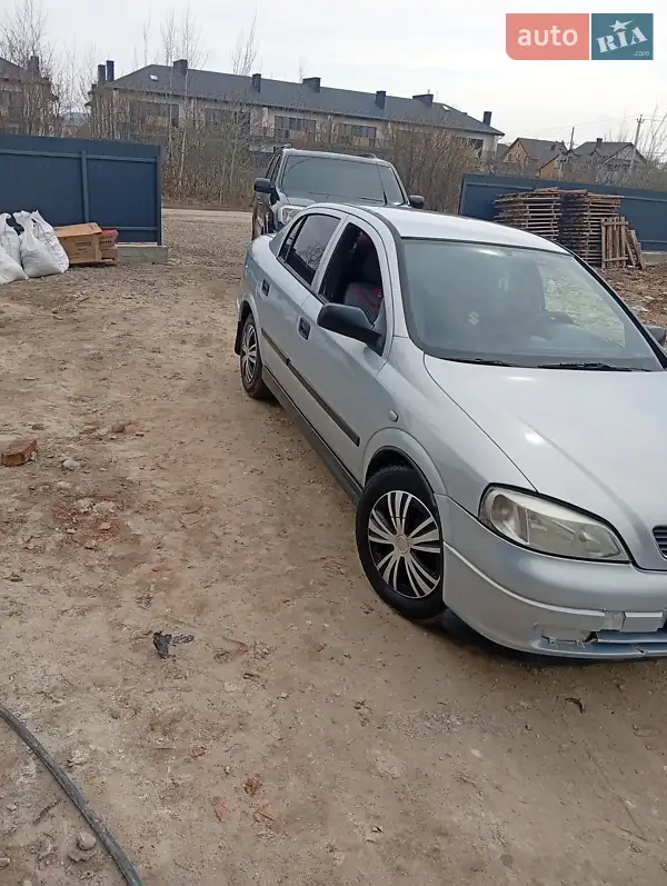 2004 opel astra