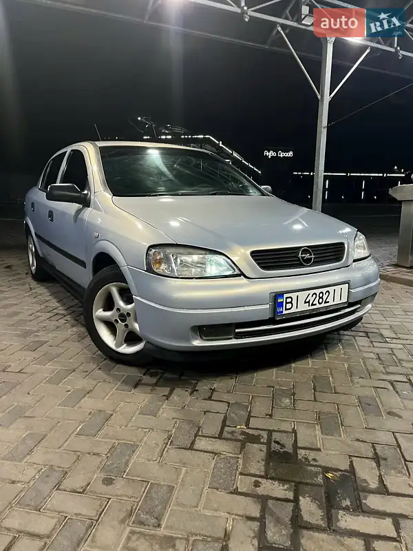 2005 opel astra