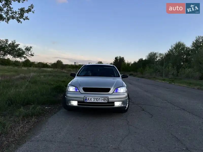 2008 opel astra