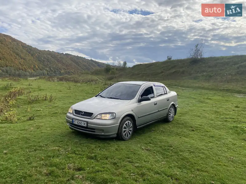 2008 opel astra
