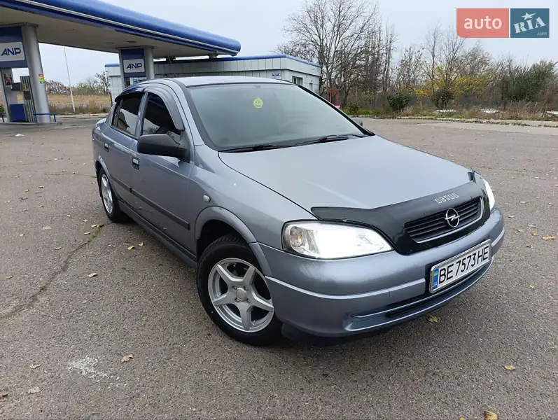 2008 opel astra
