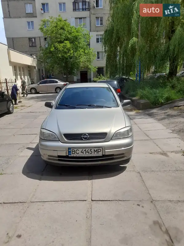 2008 opel astra