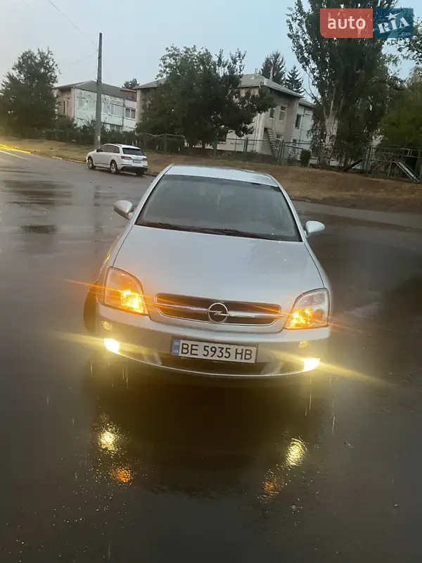 2004 opel vectra