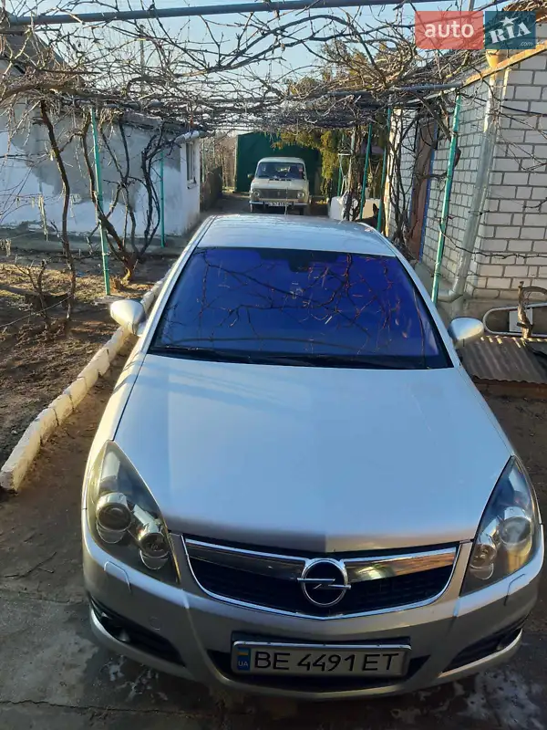 2006 opel vectra