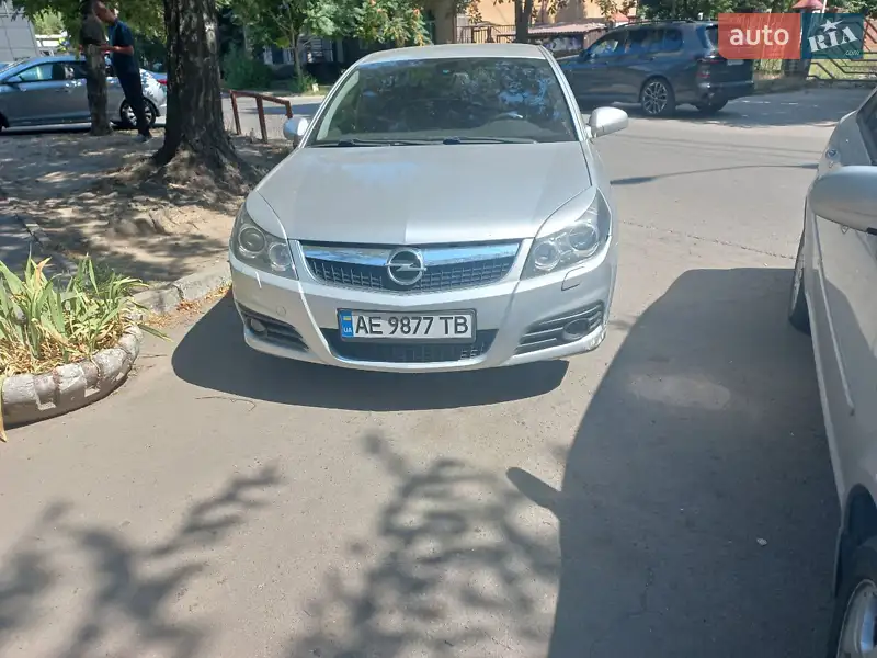2008 opel vectra