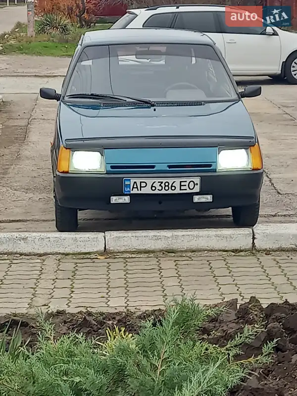 2001 zaz 1102