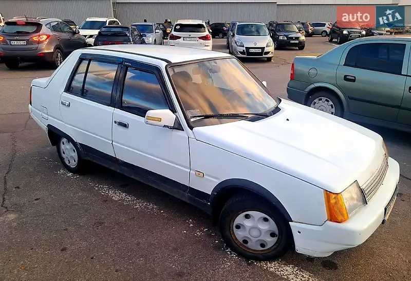 2000 zaz 110307