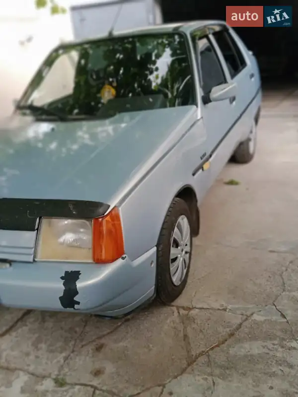 2004 zaz 110308