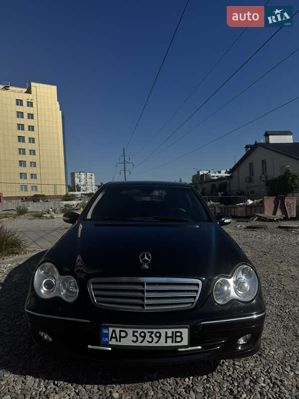 2004 mercedes-benz c 200