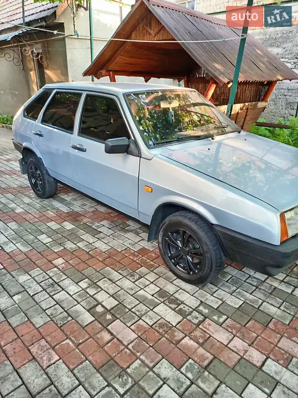 2004 vaz 21093