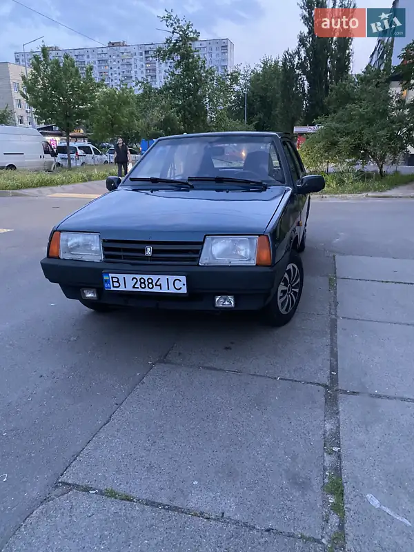 2004 vaz 21093