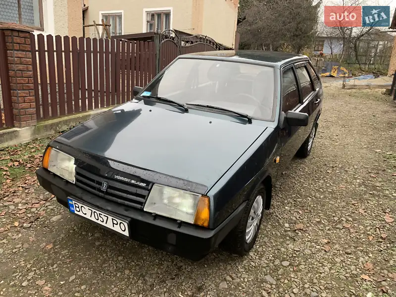 2005 vaz 21093