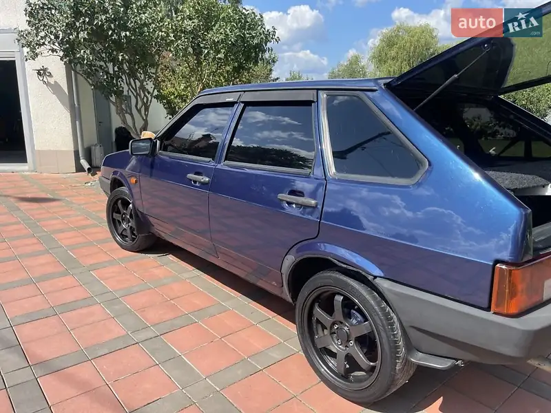 2005 vaz 21093
