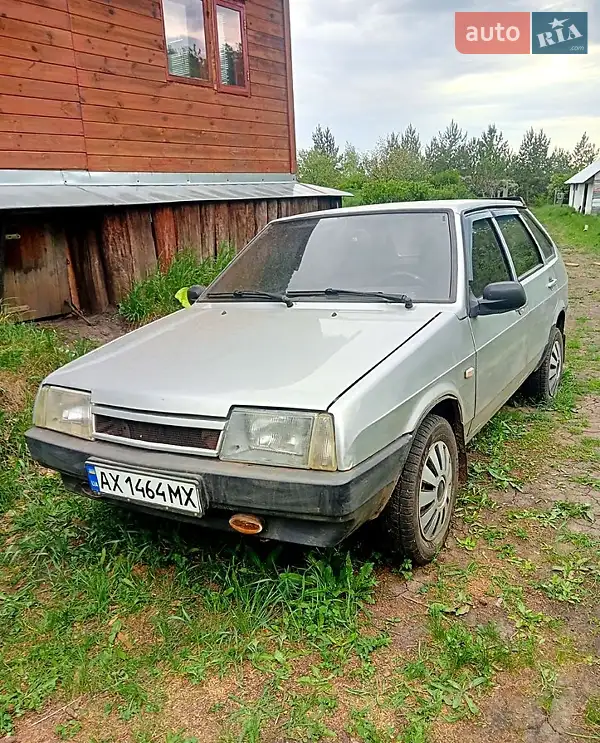 2005 vaz 21093