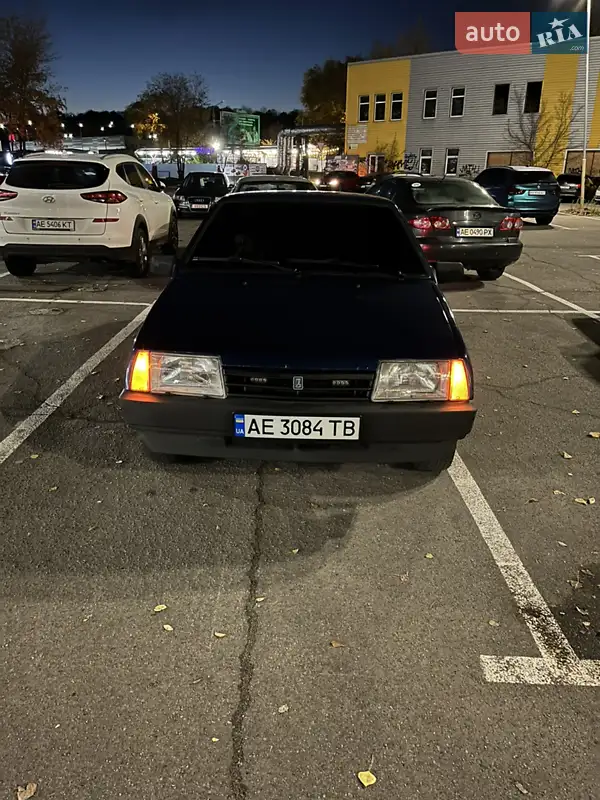 2005 vaz 210990