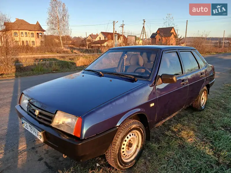 2005 vaz 210990