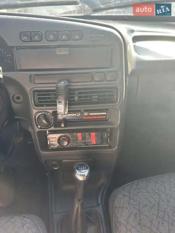 2006 vaz 210990