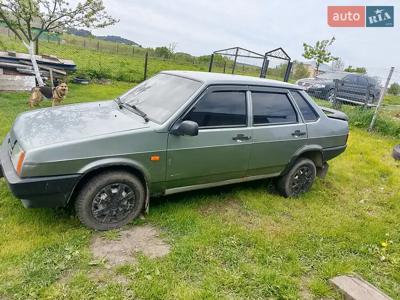 2007 vaz 210990