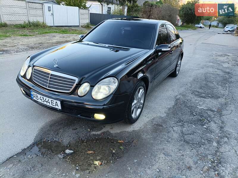 2003 mercedes-benz e 200