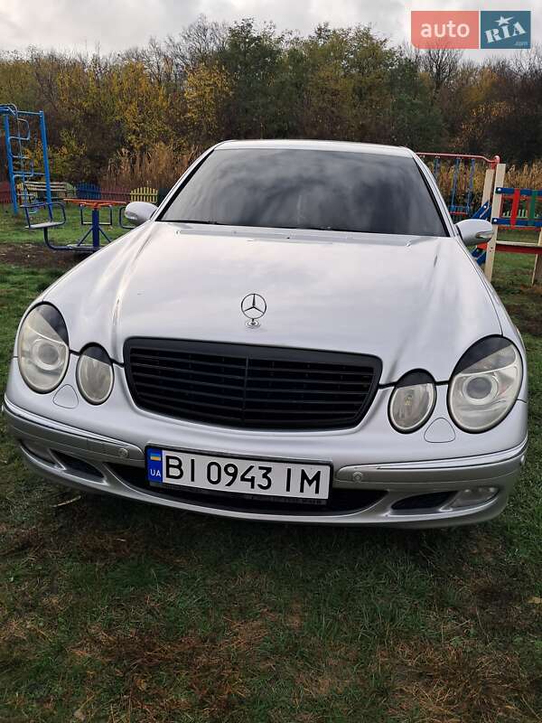 2003 mercedes-benz e 200