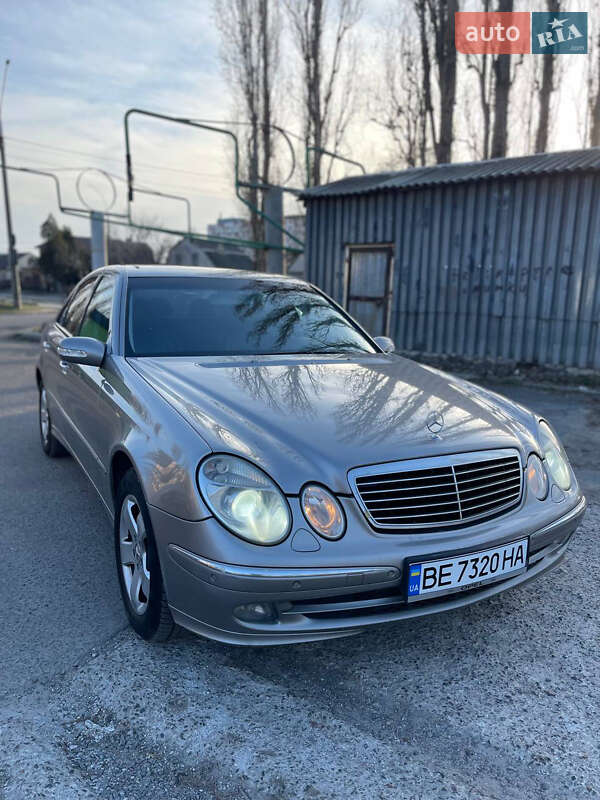 2004 mercedes-benz e 200