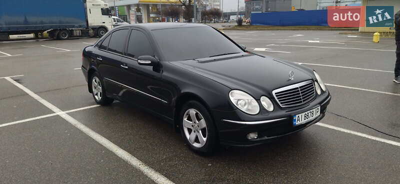 2005 mercedes-benz e 200