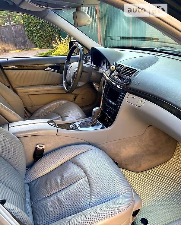 2004 mercedes-benz e 320