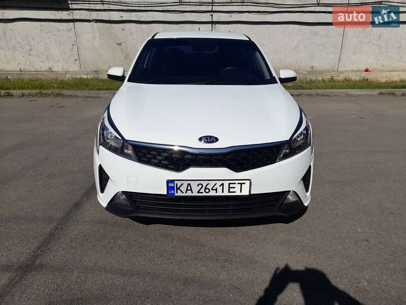 2021 kia rio