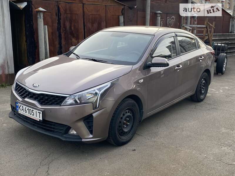 2021 kia rio