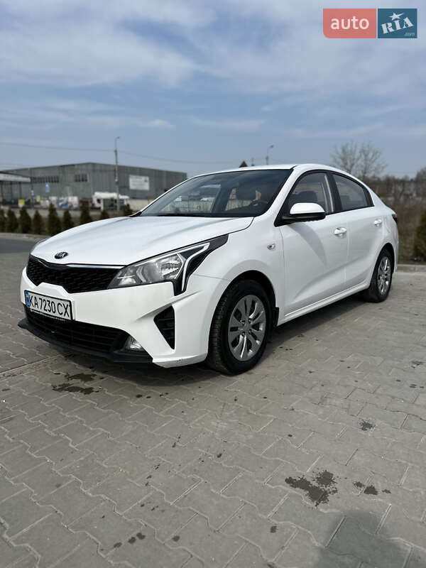 2021 kia rio